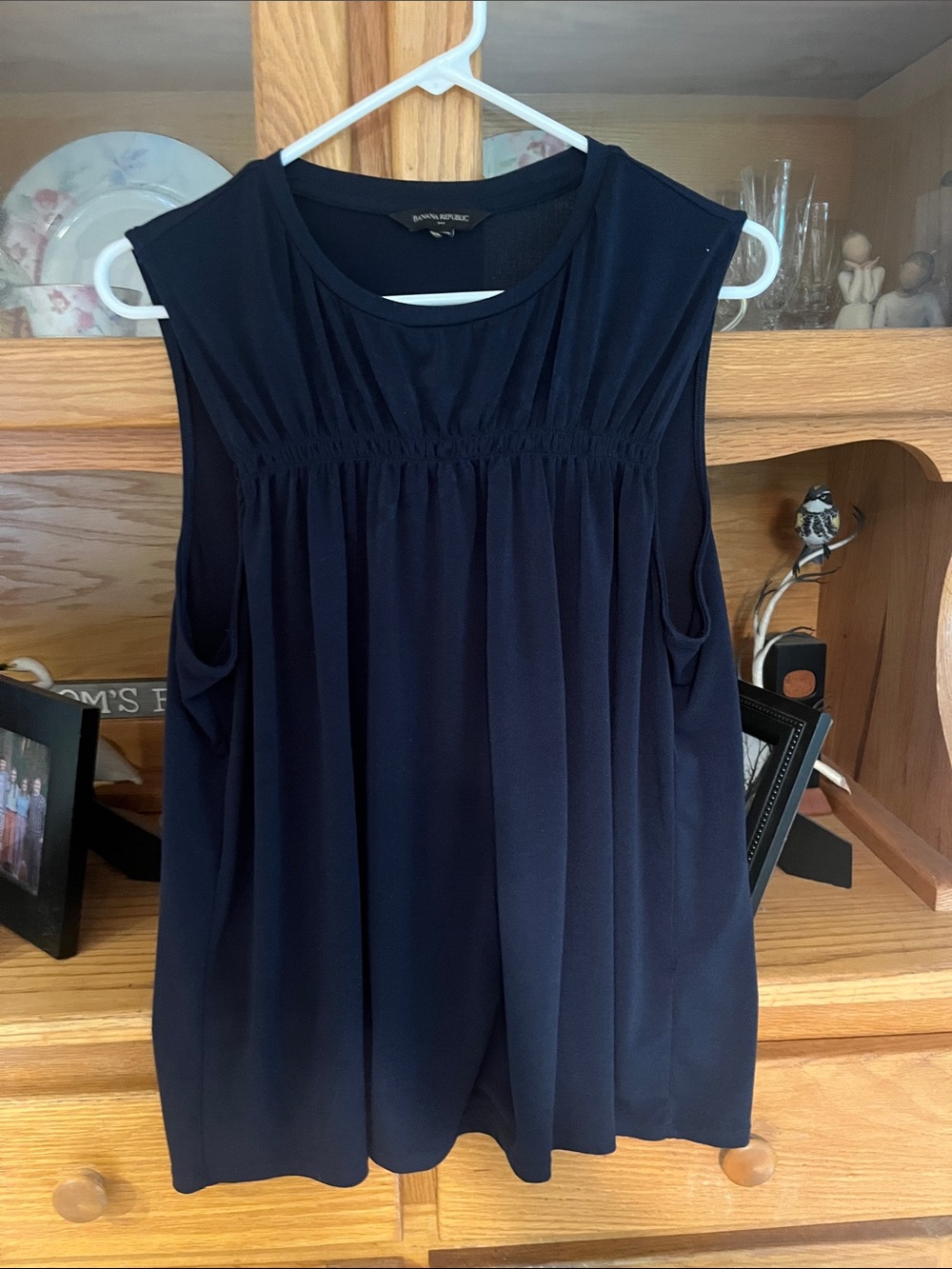 Banana Republic Navy Sleeveless Gathered Front Tank